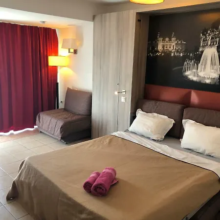 Cute Studio In The With Swimming Pool Daire *