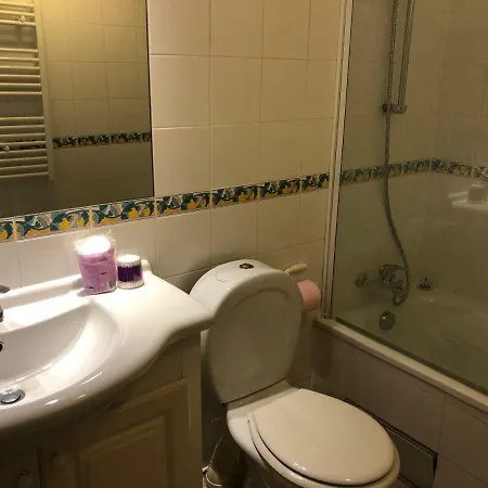 Daire Cute Studio In The With Swimming Pool